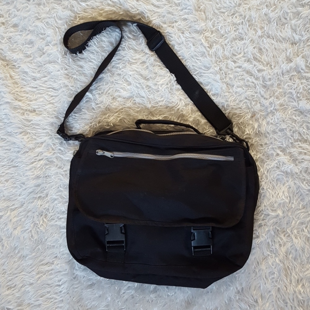 Messager Laptop Bag